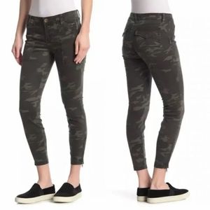 Kut from the Kloth Camo Ankle Skinny Jeans